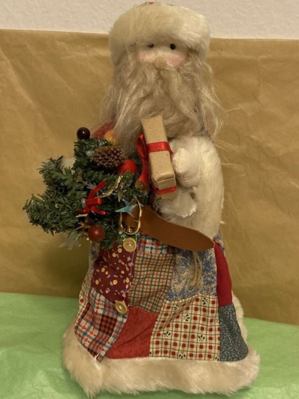 Primitive Santa Quilt Robe